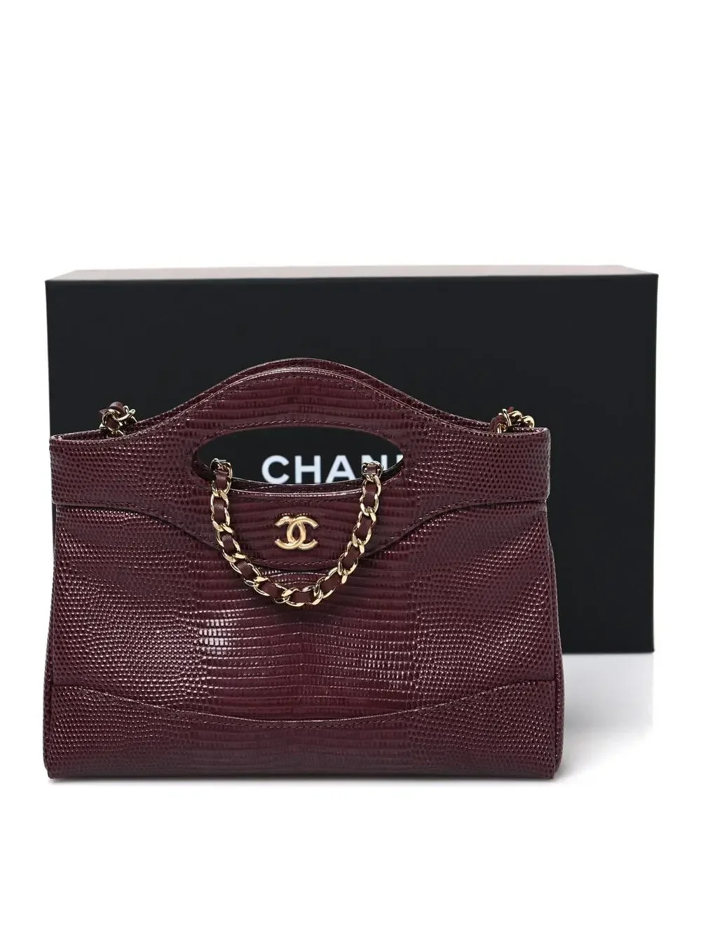 CHANEL elevate your